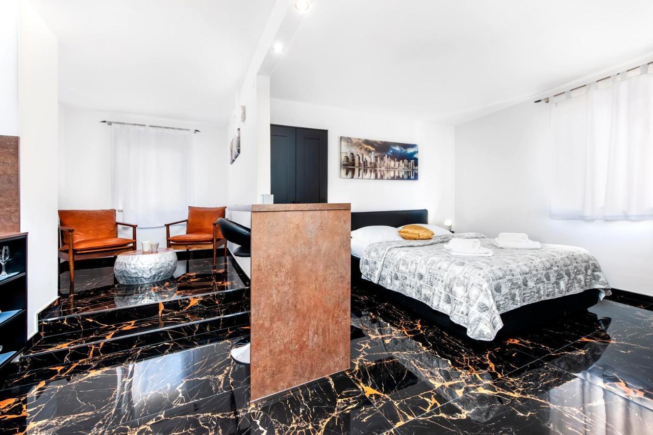 Dolce Studio Apartmani Rovinj Exterior foto